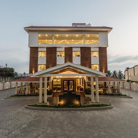 Hotel Aadrika Chikmagalur Exterior photo